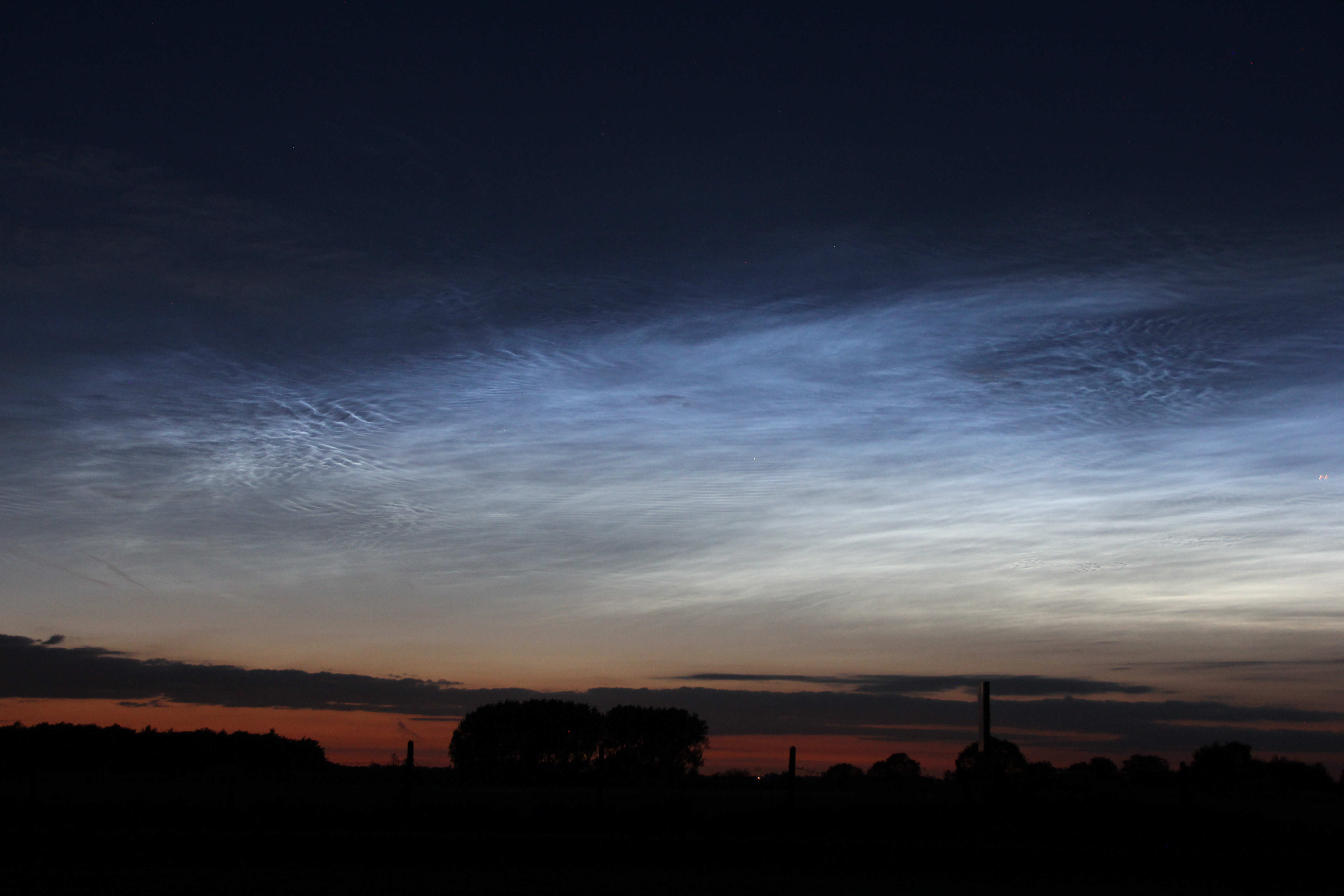 noctilucent-cloud-1a.jpg